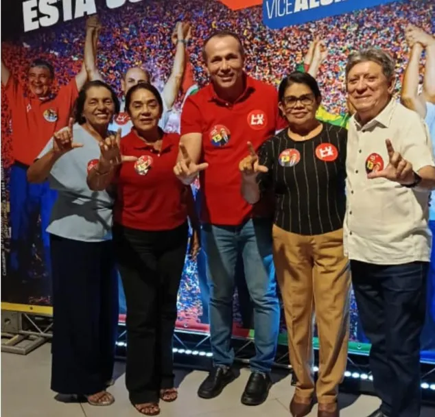 Wilson Capore e lideranças barrenses participam de reunião de articulação pro-Lula